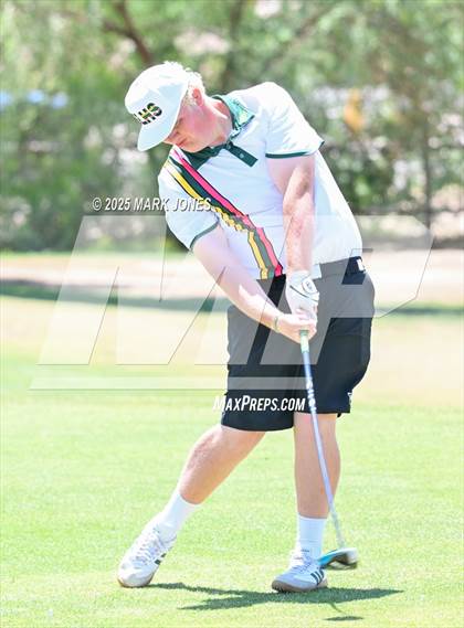Thumbnail 1 in AIA Division III Championship photogallery.