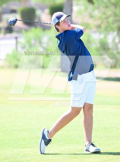 Thumbnail 2 in AIA Division III Championship photogallery.