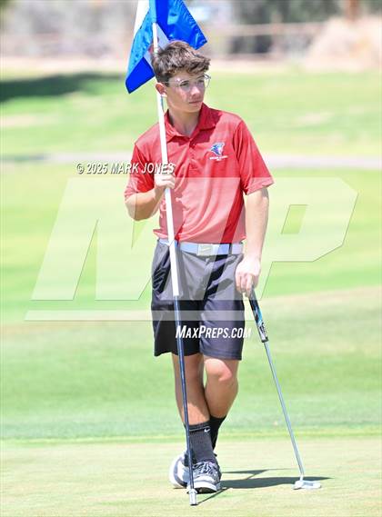 Thumbnail 3 in AIA Division III Championship photogallery.
