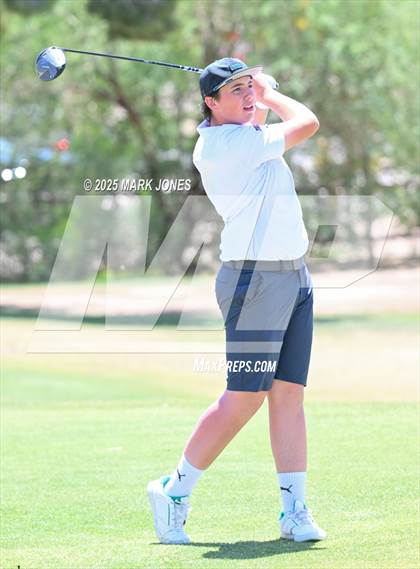 Thumbnail 3 in AIA Division III Championship photogallery.