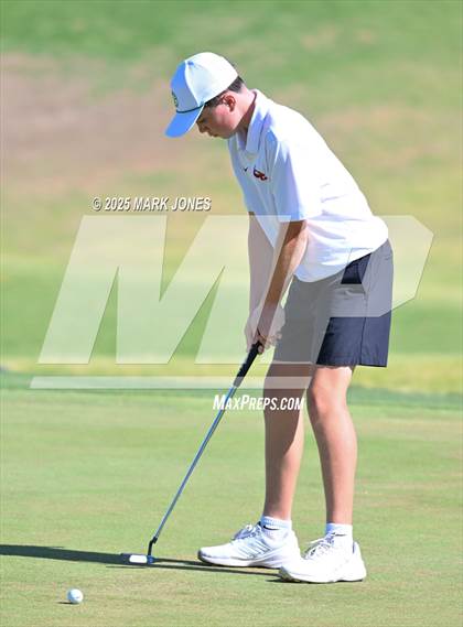 Thumbnail 3 in AIA Division III Championship photogallery.