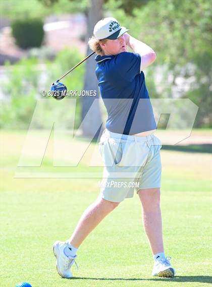 Thumbnail 1 in AIA Division III Championship photogallery.