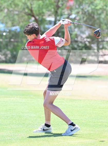 Thumbnail 1 in AIA Division III Championship photogallery.
