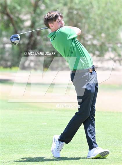 Thumbnail 1 in AIA Division III Championship photogallery.