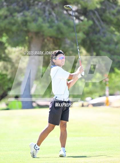 Thumbnail 3 in AIA Division III Championship photogallery.