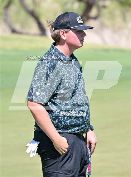 Thumbnail 1 in AIA Division III Championship photogallery.