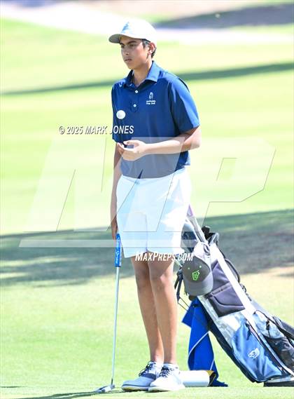 Thumbnail 2 in AIA Division III Championship photogallery.