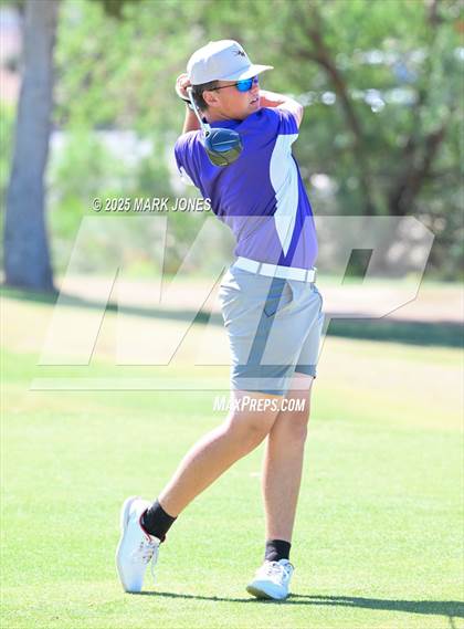 Thumbnail 1 in AIA Division III Championship photogallery.