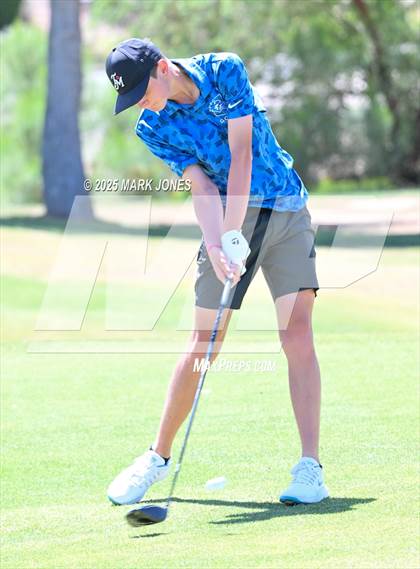 Thumbnail 2 in AIA Division III Championship photogallery.