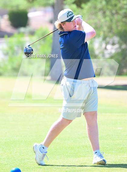 Thumbnail 2 in AIA Division III Championship photogallery.