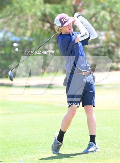 Thumbnail 3 in AIA Division III Championship photogallery.