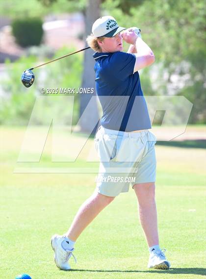 Thumbnail 3 in AIA Division III Championship photogallery.