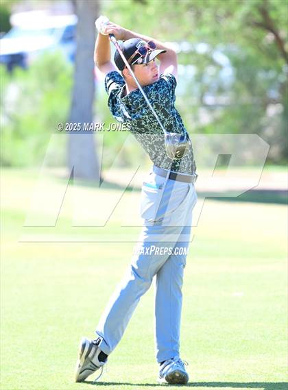 Thumbnail 1 in AIA Division III Championship photogallery.