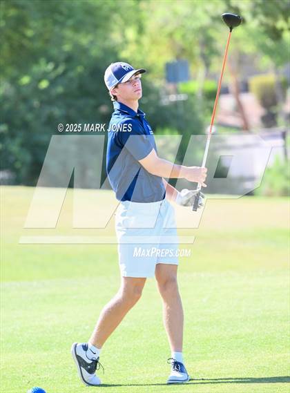 Thumbnail 1 in AIA Division III Championship photogallery.