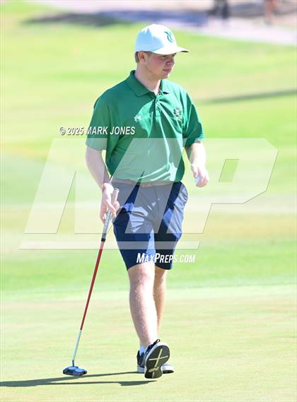 Thumbnail 3 in AIA Division III Championship photogallery.