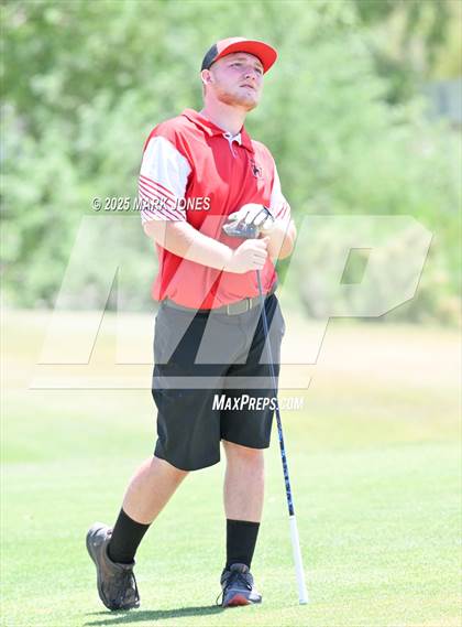 Thumbnail 1 in AIA Division III Championship photogallery.