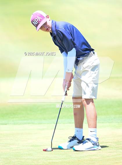 Thumbnail 2 in AIA Division III Championship photogallery.
