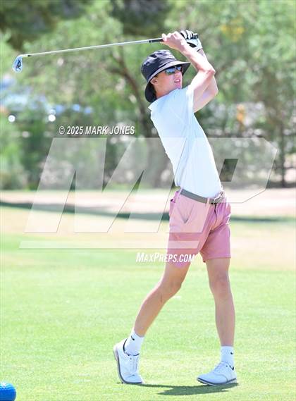 Thumbnail 1 in AIA Division III Championship photogallery.