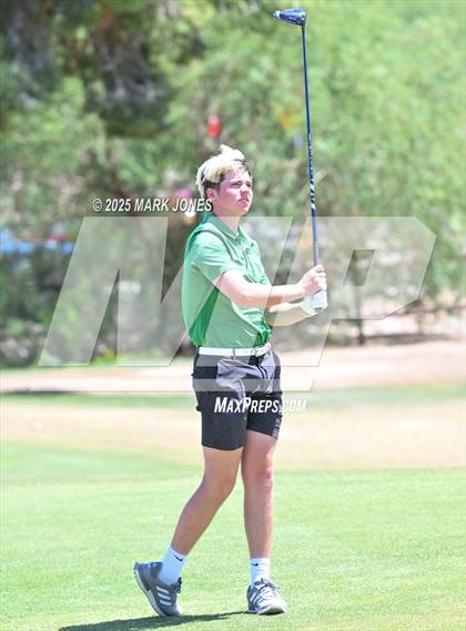 Thumbnail 1 in AIA Division III Championship photogallery.