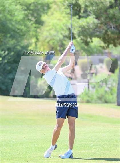 Thumbnail 2 in AIA Division III Championship photogallery.