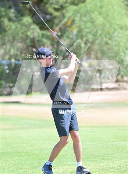 Thumbnail 1 in AIA Division III Championship photogallery.