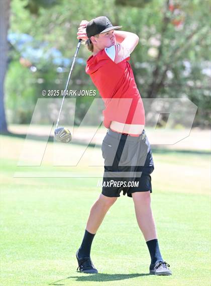 Thumbnail 2 in AIA Division III Championship photogallery.