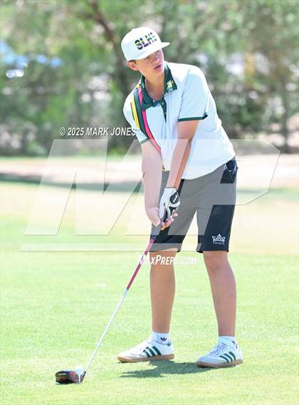 Thumbnail 3 in AIA Division III Championship photogallery.