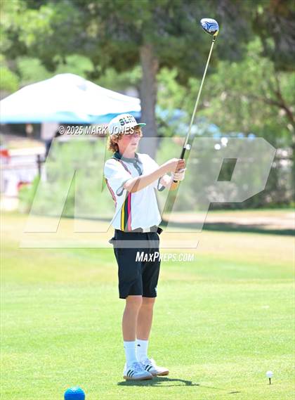 Thumbnail 3 in AIA Division III Championship photogallery.