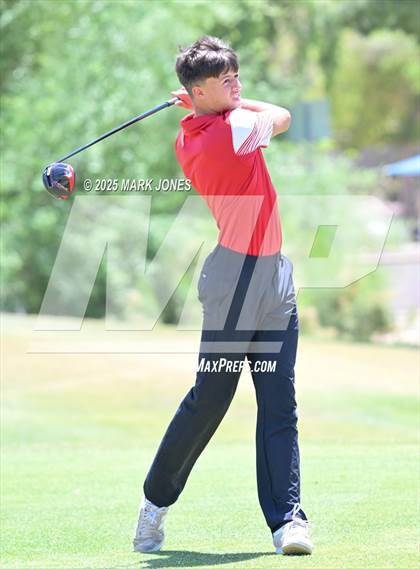 Thumbnail 3 in AIA Division III Championship photogallery.