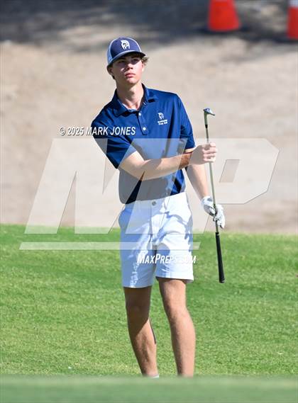 Thumbnail 2 in AIA Division III Championship photogallery.