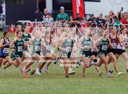 Thumbnail 1 in UIL Cross Country 3A Finals (3200m) photogallery.