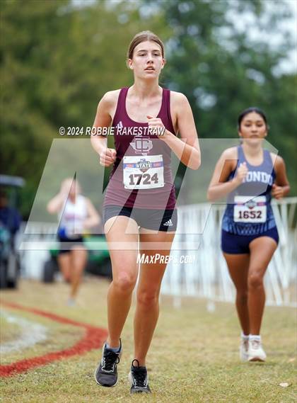 Thumbnail 3 in UIL Cross Country 3A Finals (3200m) photogallery.