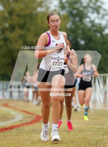 Thumbnail 2 in UIL Cross Country 3A Finals (3200m) photogallery.