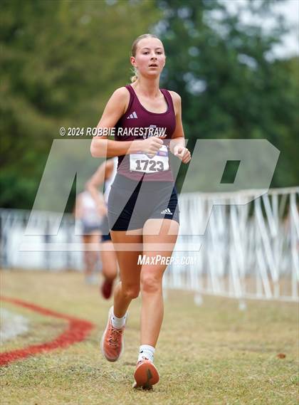 Thumbnail 2 in UIL Cross Country 3A Finals (3200m) photogallery.