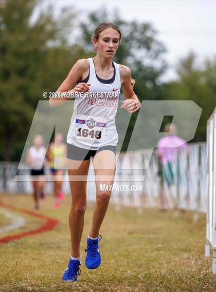 Thumbnail 2 in UIL Cross Country 3A Finals (3200m) photogallery.
