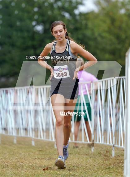 Thumbnail 2 in UIL Cross Country 3A Finals (3200m) photogallery.