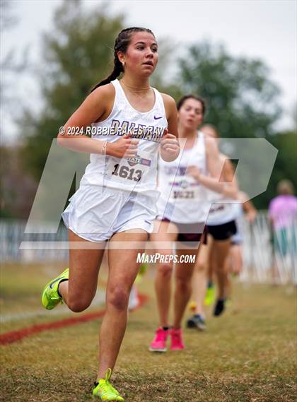 Thumbnail 2 in UIL Cross Country 3A Finals (3200m) photogallery.
