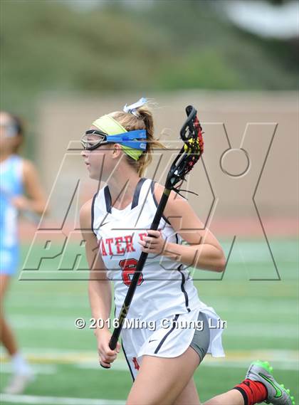 Thumbnail 3 in Corona del Mar vs. Mater Dei (CIF Semifinal) photogallery.