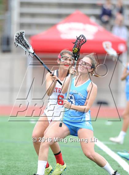 Thumbnail 3 in Corona del Mar vs. Mater Dei (CIF Semifinal) photogallery.