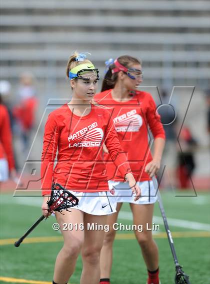 Thumbnail 2 in Corona del Mar vs. Mater Dei (CIF Semifinal) photogallery.