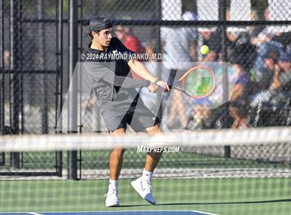Thumbnail 2 in Frankton vs Noblesville (IHSAA Region 14 Semifinal) photogallery.