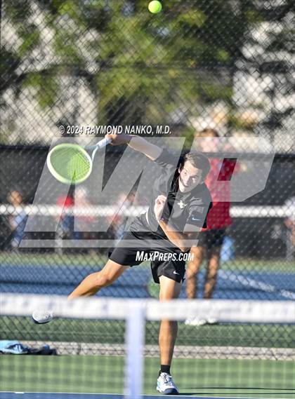 Thumbnail 3 in Frankton vs Noblesville (IHSAA Region 14 Semifinal) photogallery.