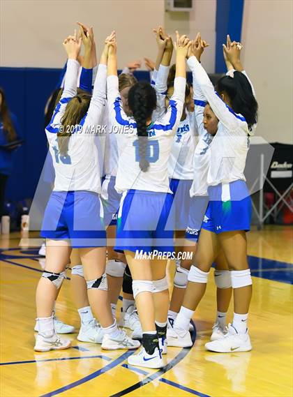 Thumbnail 2 in Xavier College Prep vs. North Oldham (Nike Tournament of Champions) photogallery.