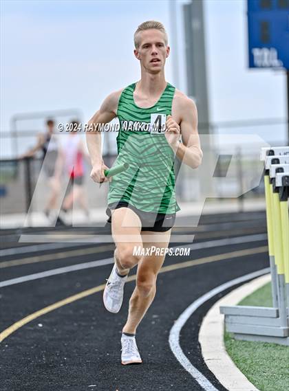 Thumbnail 2 in IHSAA Delta Sectionals (4 x 800 Meters)  photogallery.