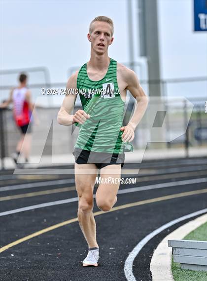 Thumbnail 3 in IHSAA Delta Sectionals (4 x 800 Meters)  photogallery.