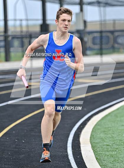 Thumbnail 3 in IHSAA Delta Sectionals (4 x 800 Meters)  photogallery.