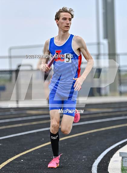 Thumbnail 2 in IHSAA Delta Sectionals (4 x 800 Meters)  photogallery.