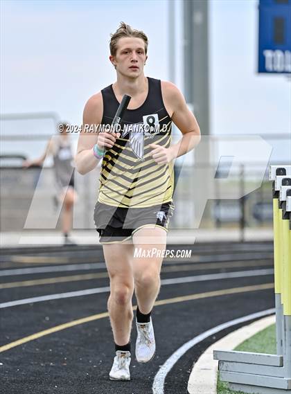 Thumbnail 3 in IHSAA Delta Sectionals (4 x 800 Meters)  photogallery.