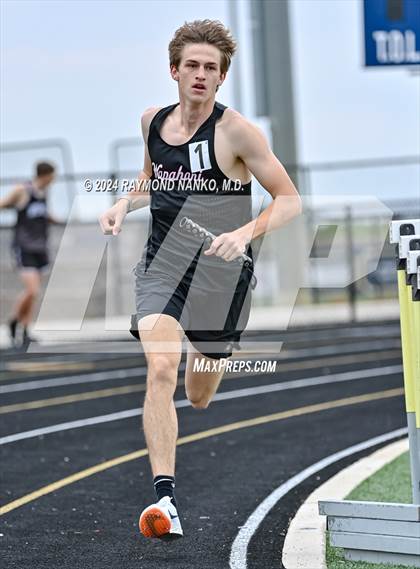 Thumbnail 1 in IHSAA Delta Sectionals (4 x 800 Meters)  photogallery.