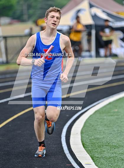 Thumbnail 2 in IHSAA Delta Sectionals (4 x 800 Meters)  photogallery.